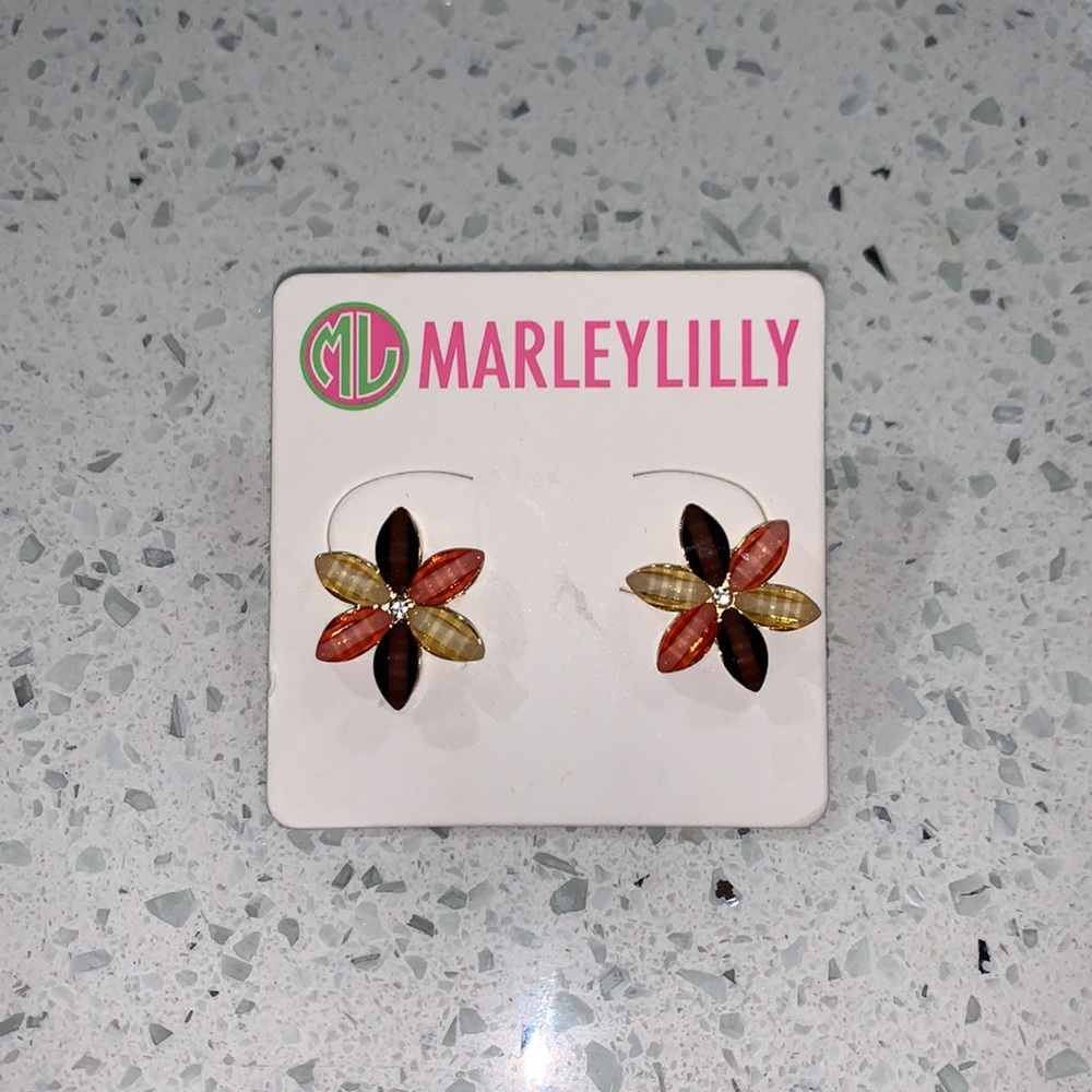 Brand new gold MarleyLilly Stud Flower Earrings